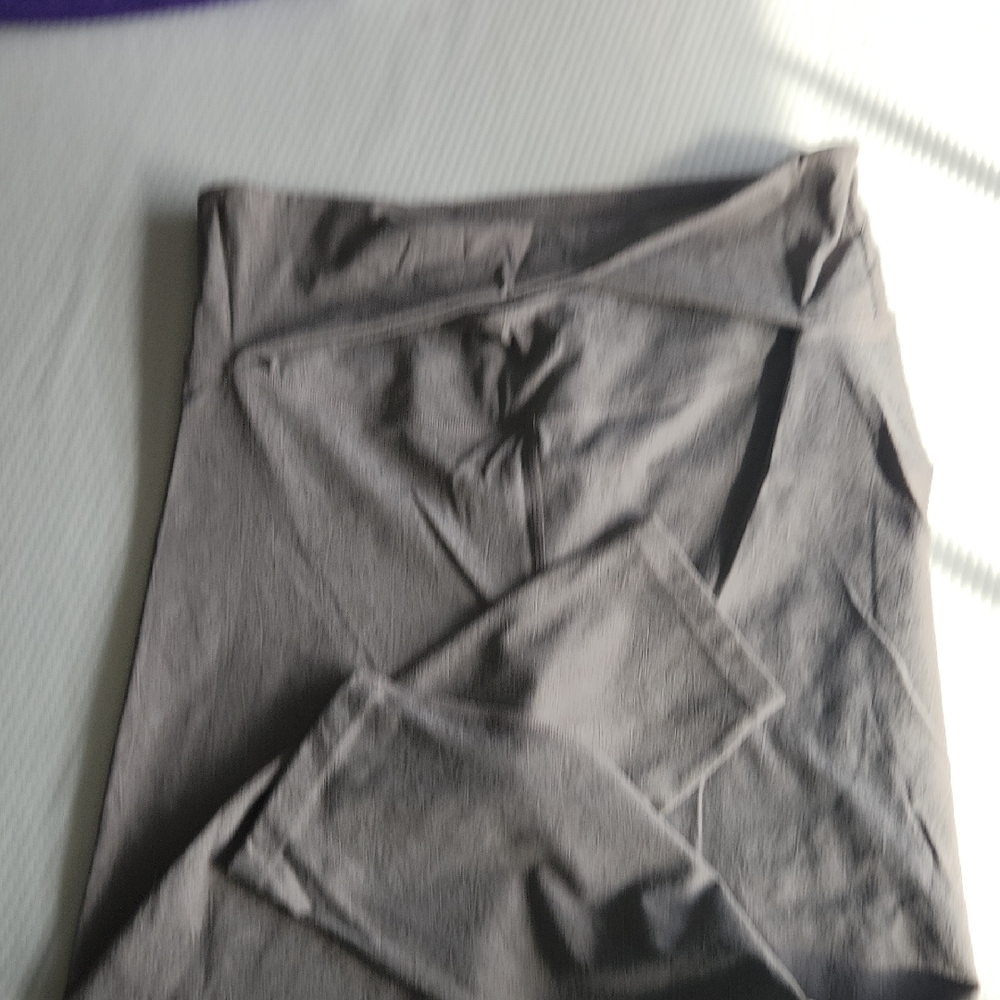 Zyia Cement Croise 7/8 Legging Sz 14-16